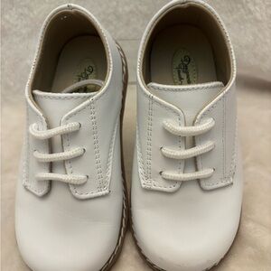 White Kids Dress Shoes - Classic Oxford Lace-Up